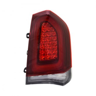 CHRYSLER 300 2016 TAIL LAMP RH W/BLACK TRIM HQ